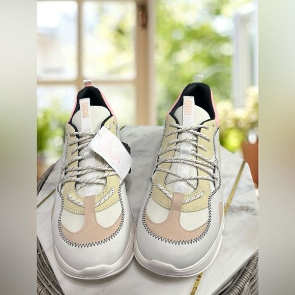 UGG Calle Lace Leather Sneakers shoes size 12 Womens EU 43 - Picture 9 of 16